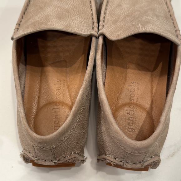 NWOT Gentle Souls Matteo Driver. Size 10 - Picture 5 of 7
